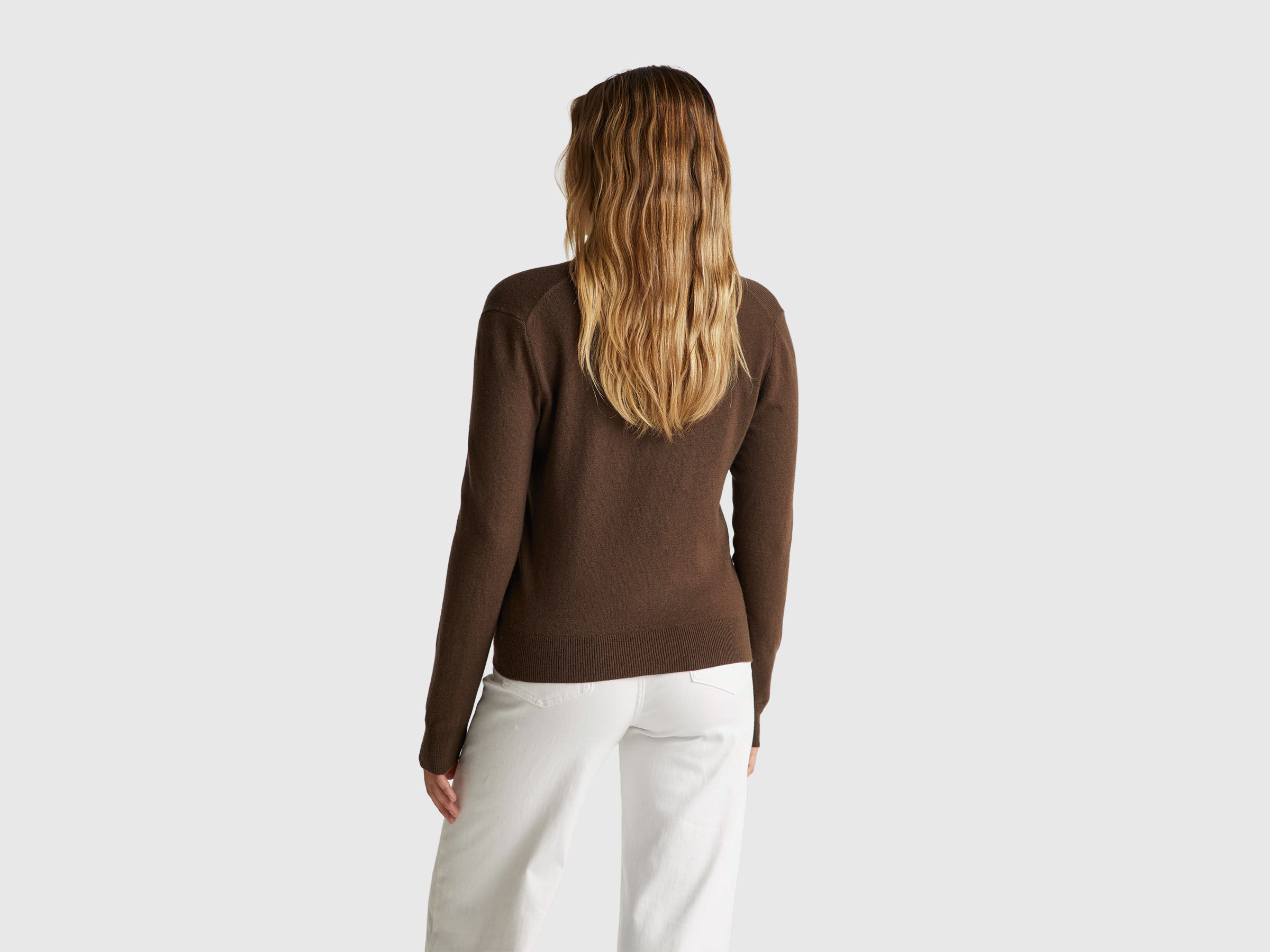 V NECK SWEATER L/S Femme image number 2